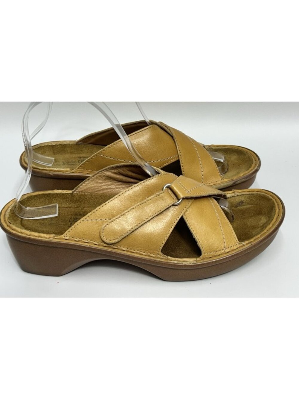 Naot Comfort Sandals Size 38 Womens 7.5 Mustard Leather Slip On Slide Boho Mule